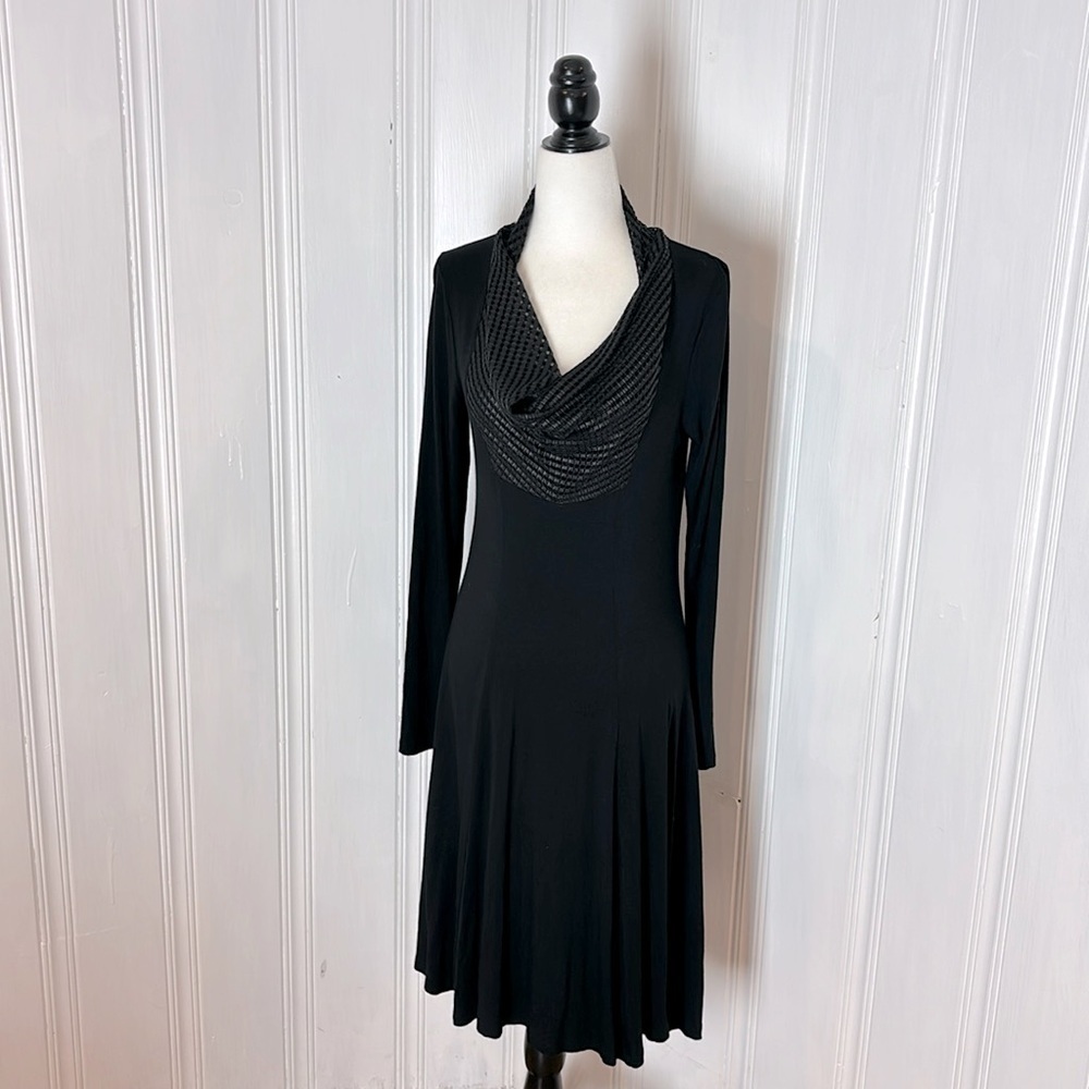 The NรR DEMMARK not so simple little black dress